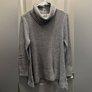 Eight Eight Eight Size L Cotton Sweater EUC